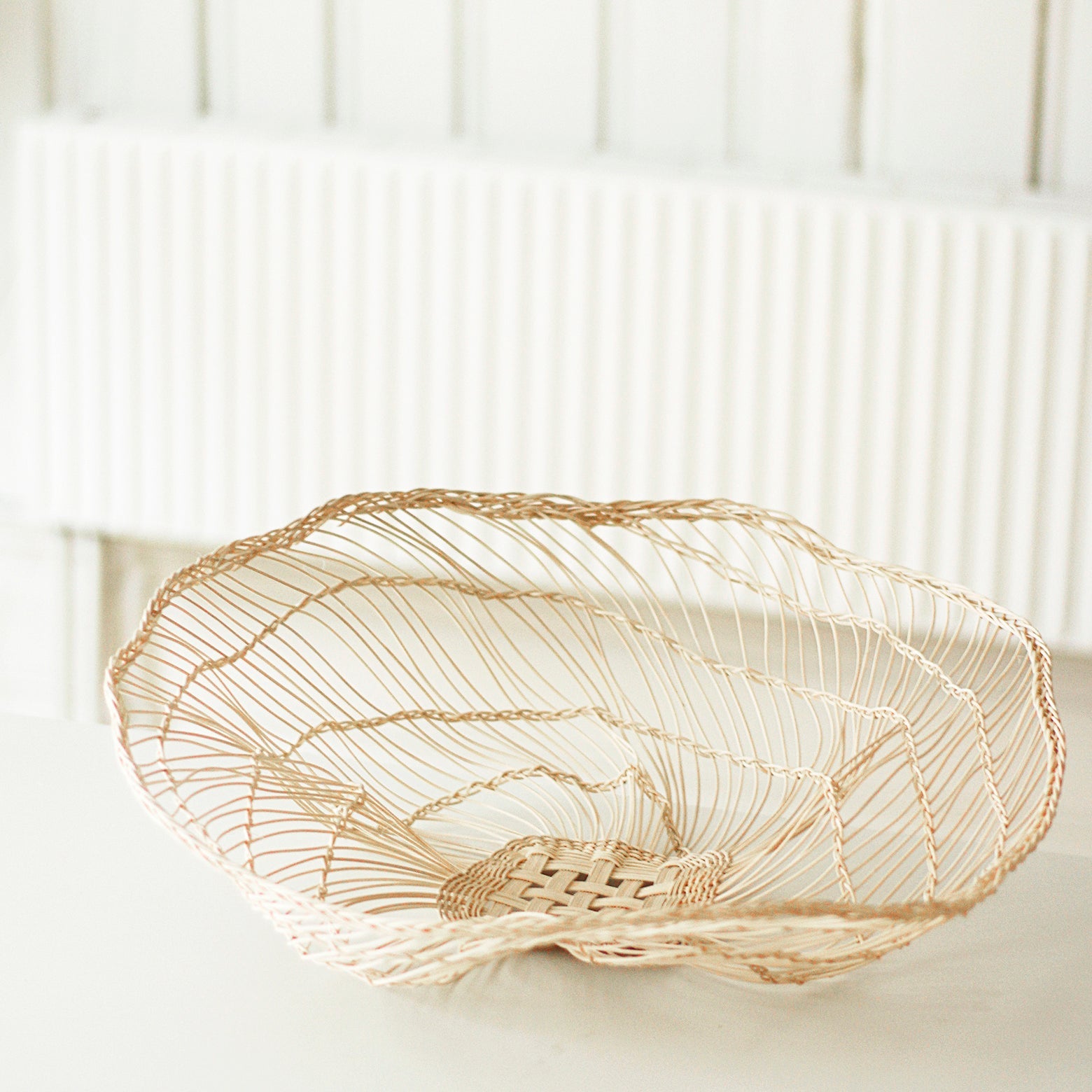Skulpturel brødkurv – Ø 36 cm