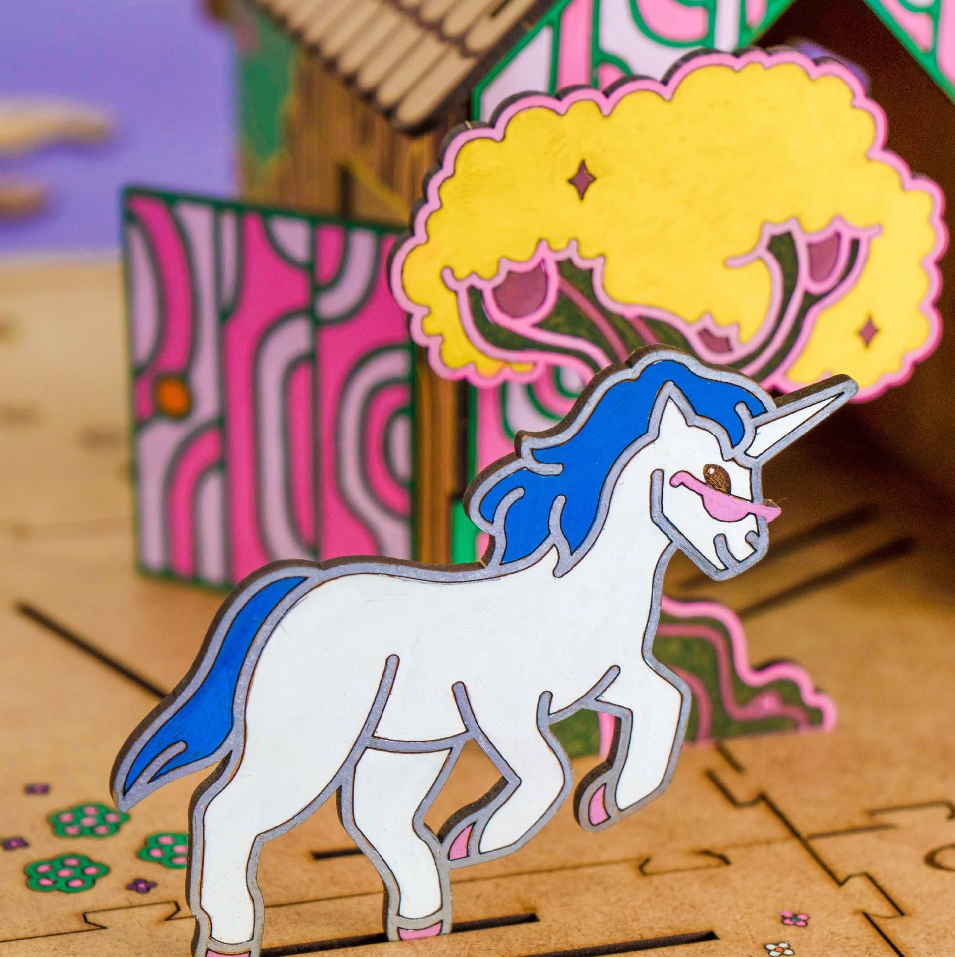 Unicorn – Rainbow Friends