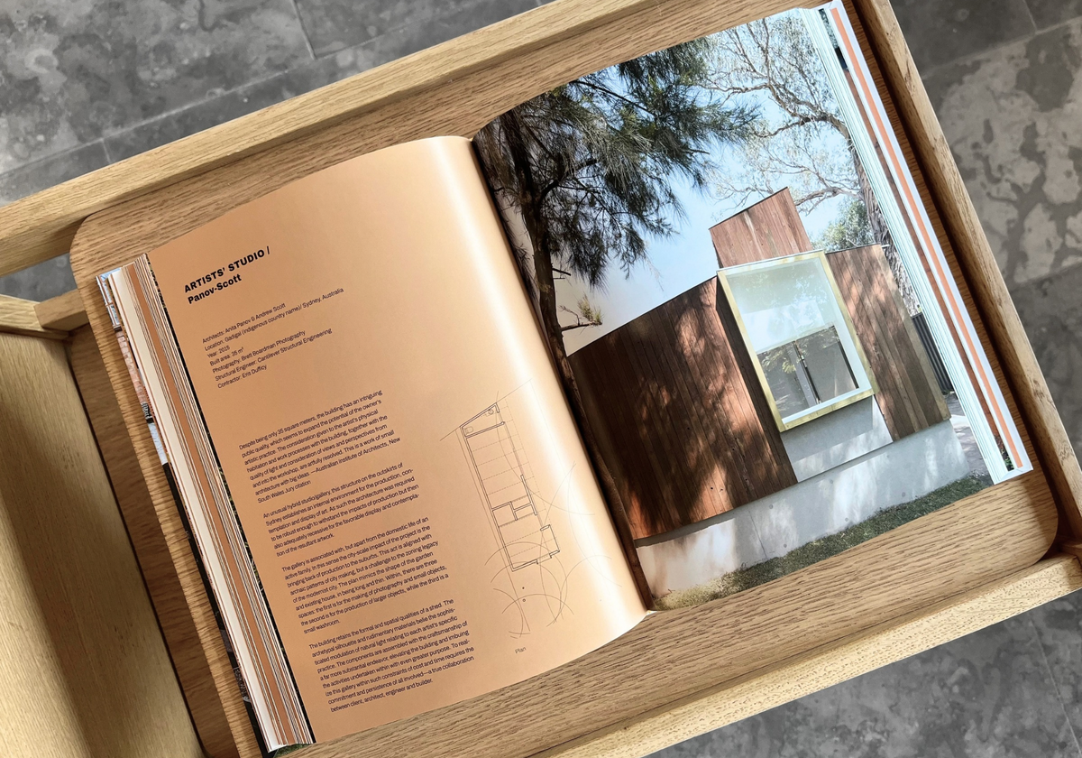 sider fra bogen The Home Office Reimagined - Spaces to Think – Reflect – Work – Dream – Wonder af Oscar Riera Ojeda og James Moore McCown fra forlaget Rizzoli International Publications