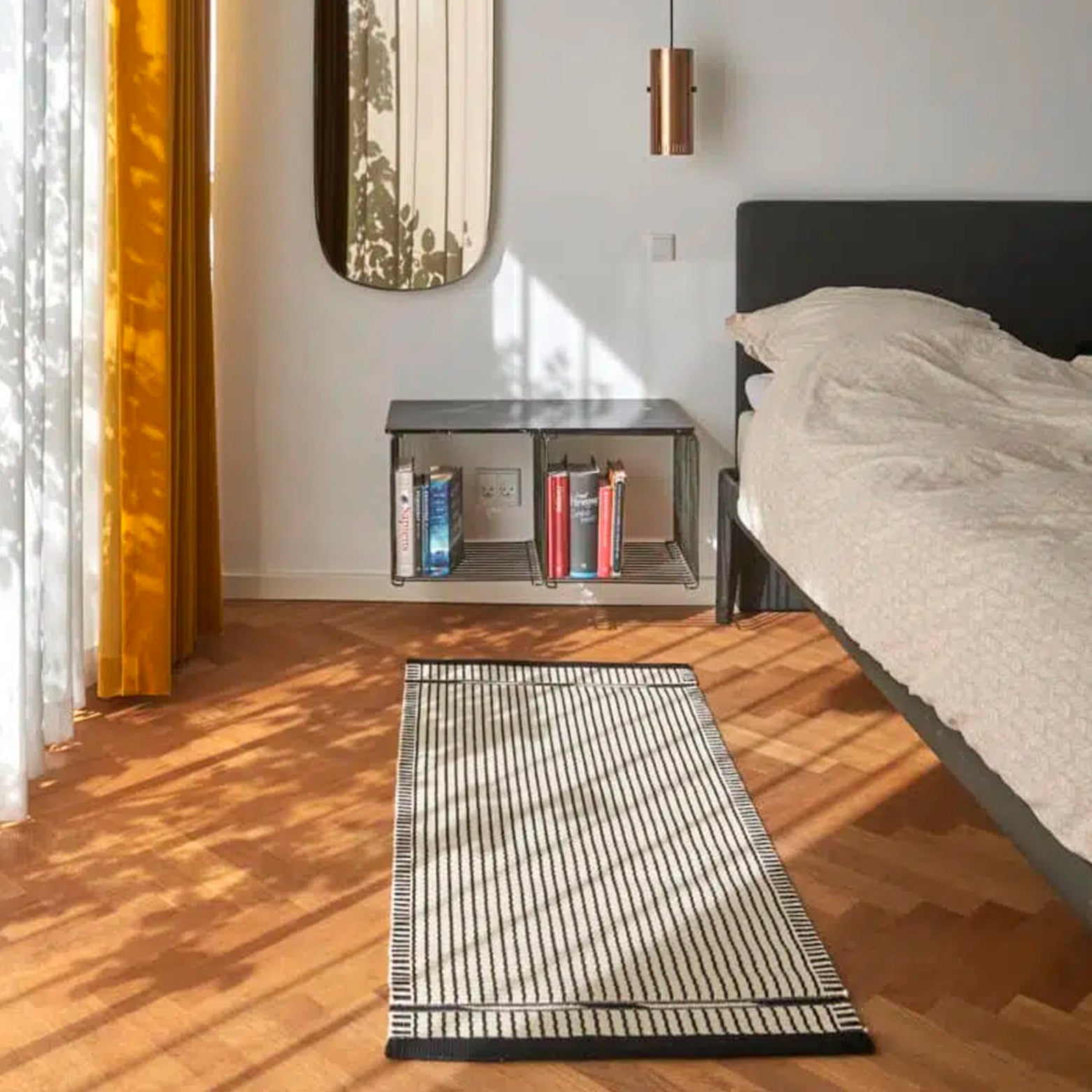 Vibeke Klint rug 60 x 130 cm