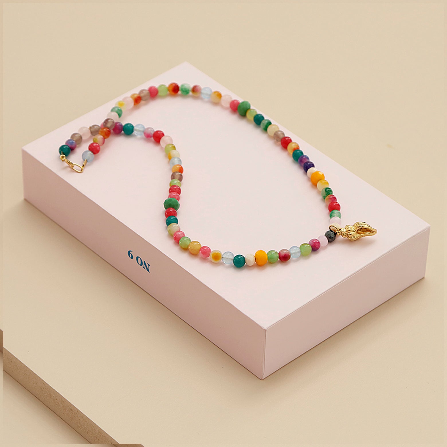 Candy Neck Box – no. 9