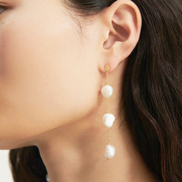 3 pearl earring
