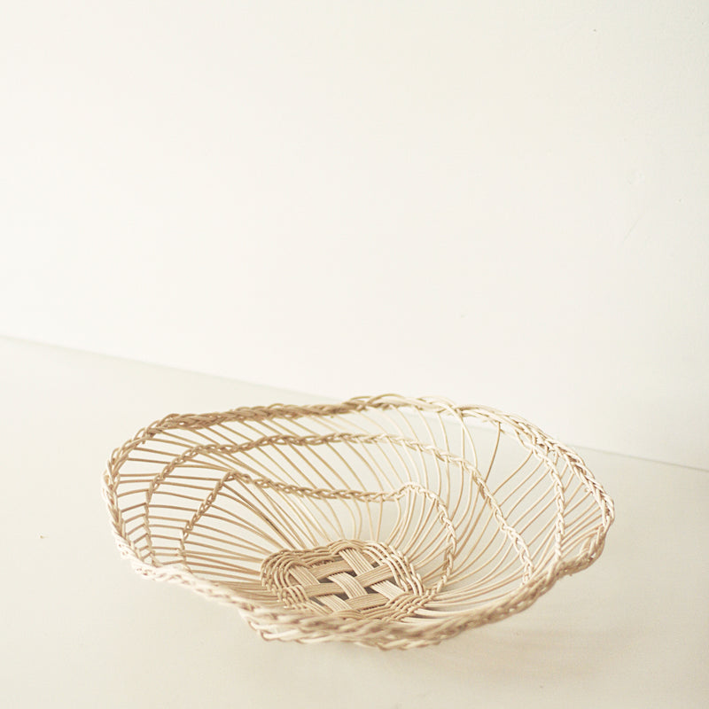 Sculptural bread basket – small