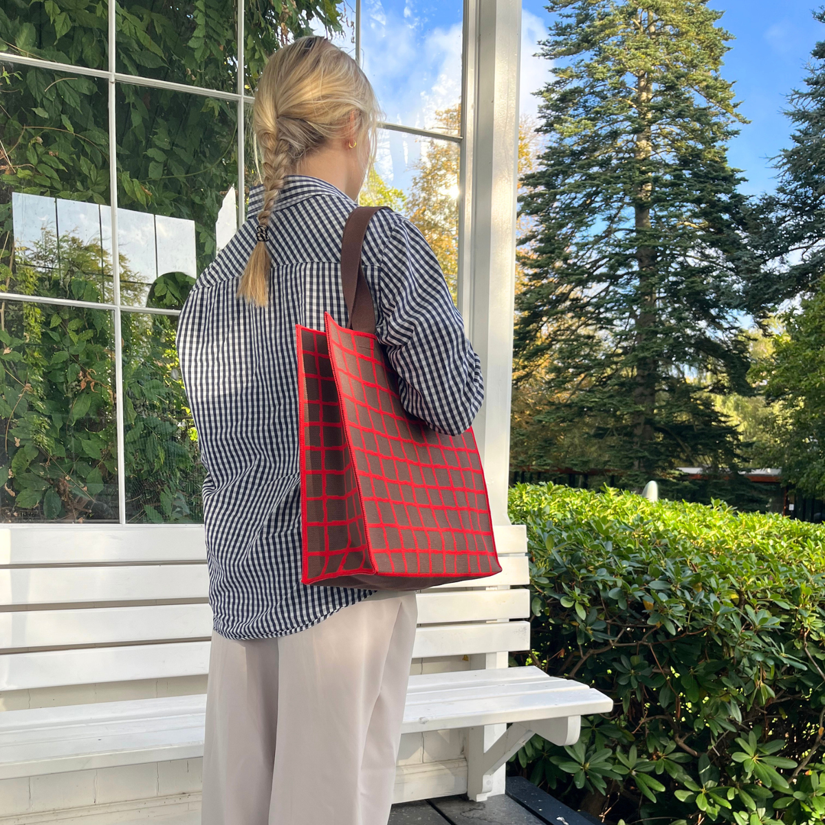 Bella Ballou i samarbejde med Louisiana Taske CHECK Tote bag i rød og brun