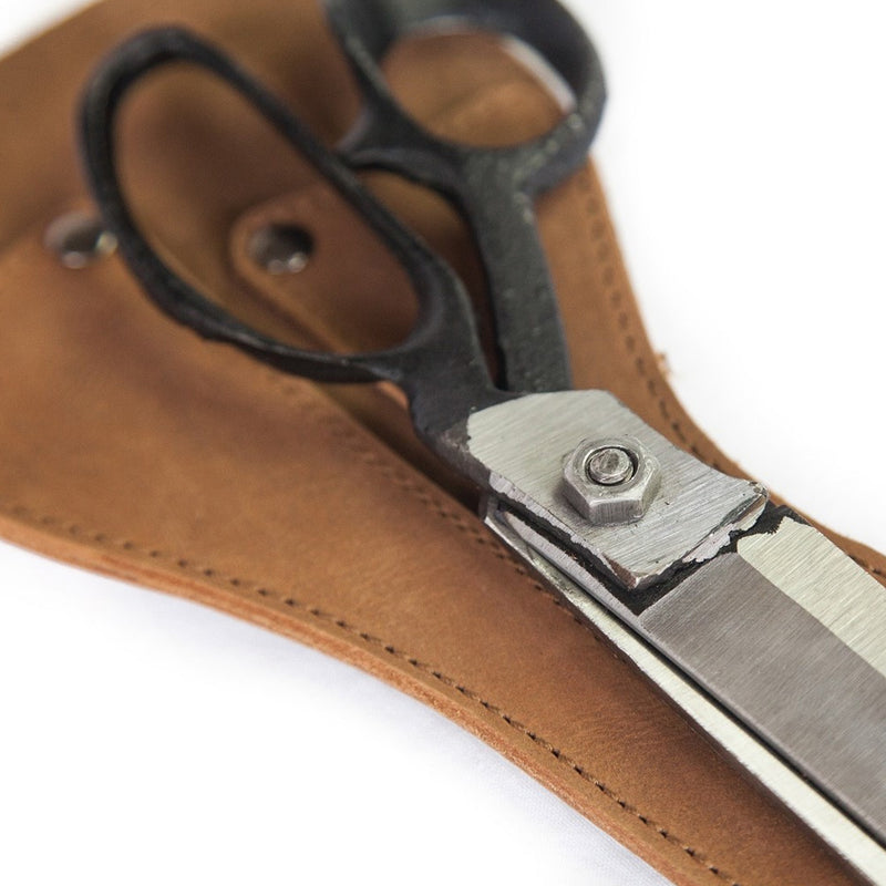 Scissors with leather case