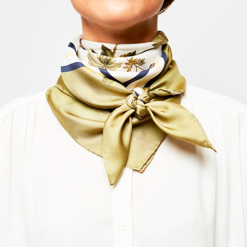 Flora Danica silk scarf - 90 x 90 cm