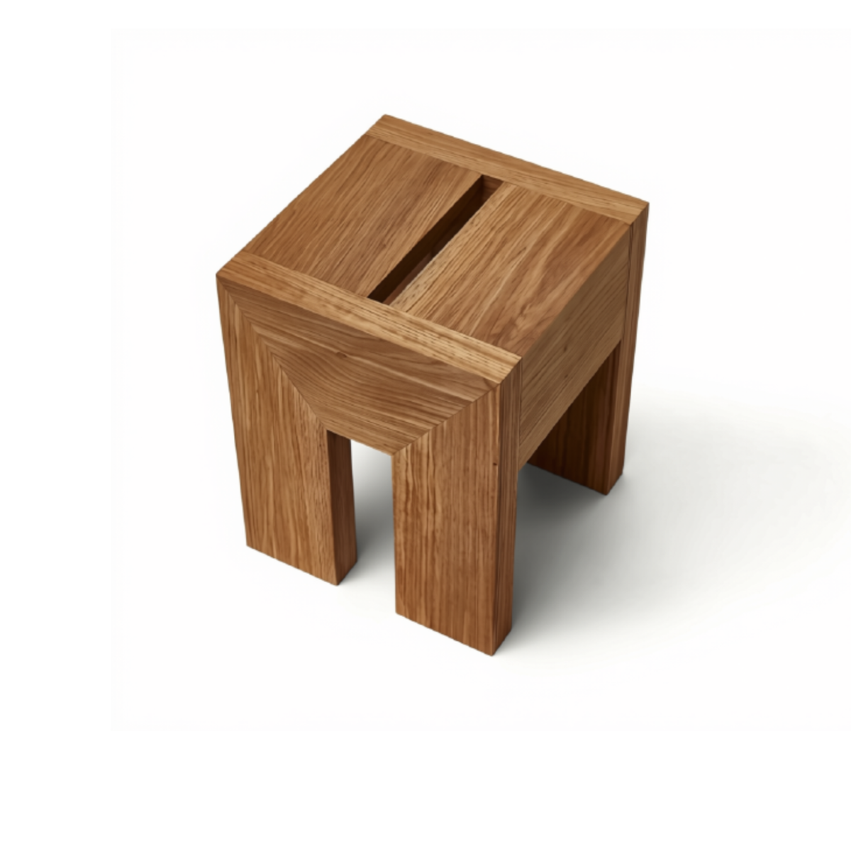 Form & Refine Sidebord Monolith i eg
