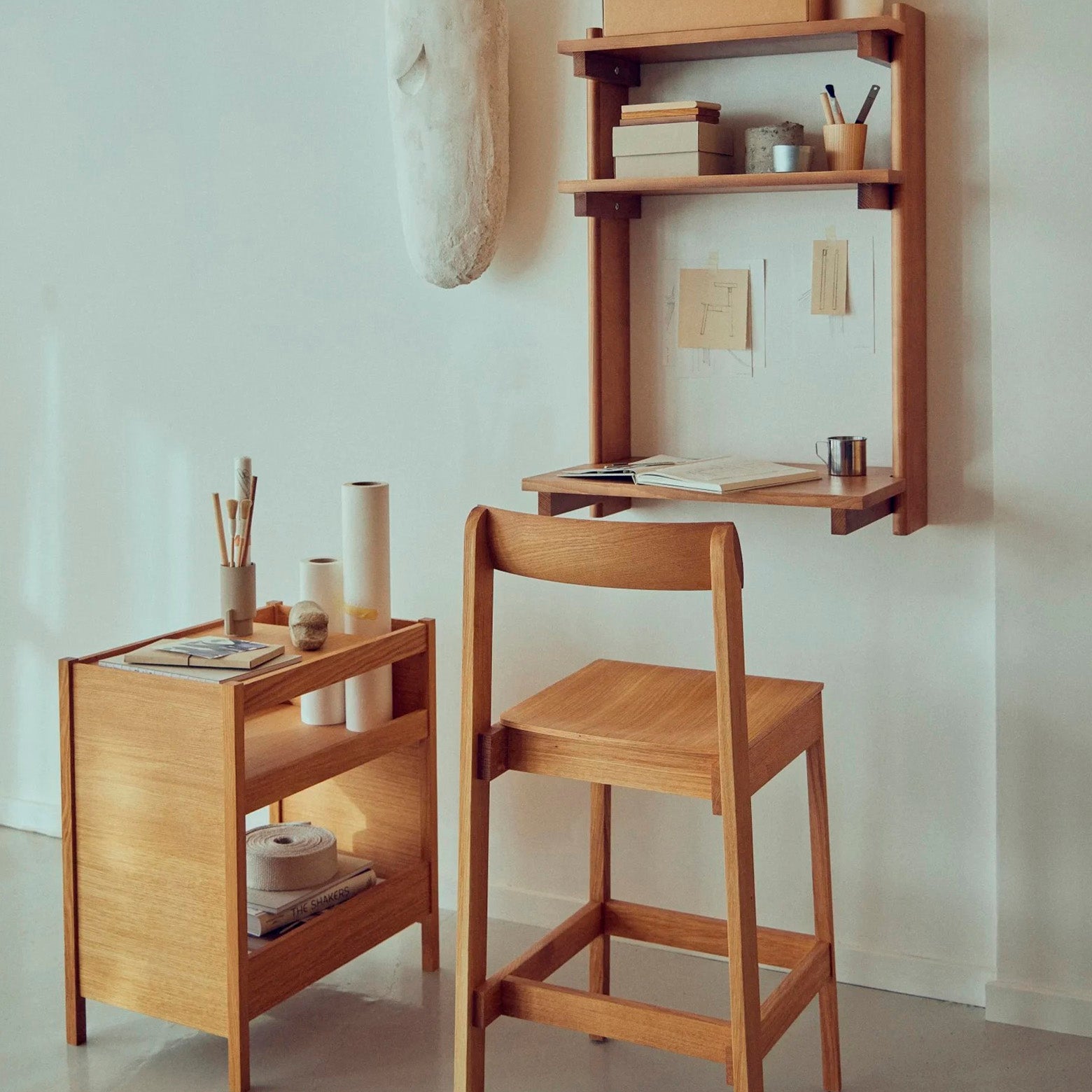 Desk shelf – Beam 3