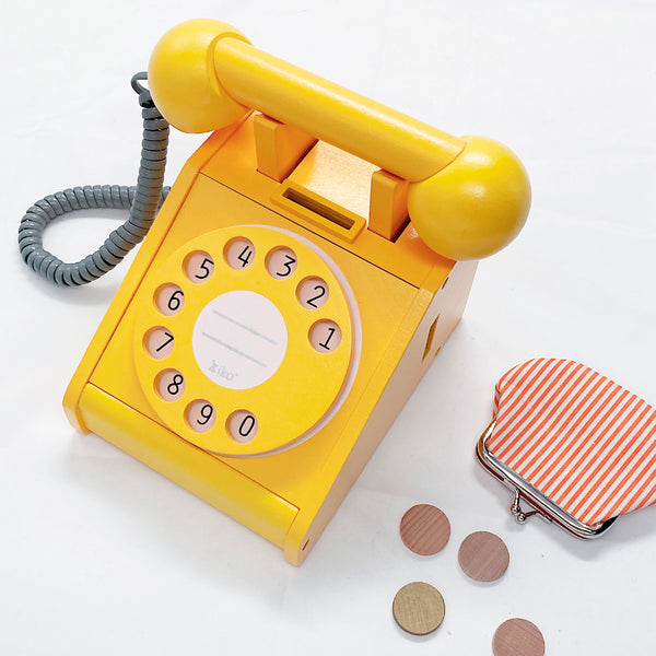 Trælegetøj – retro telefon i gul