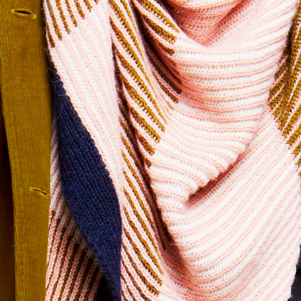 Triangle woolen shawl – khaki
