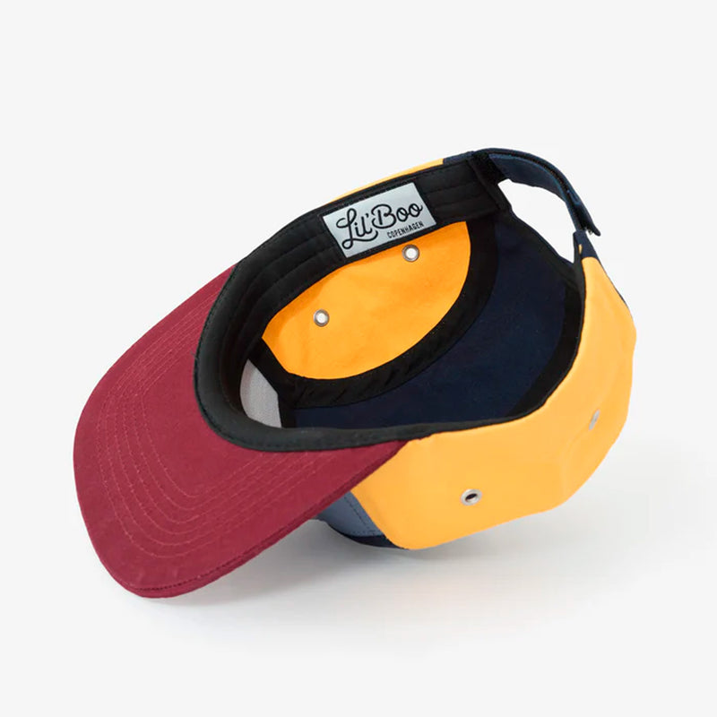 Kasket, Block Burgundy 5 Panel