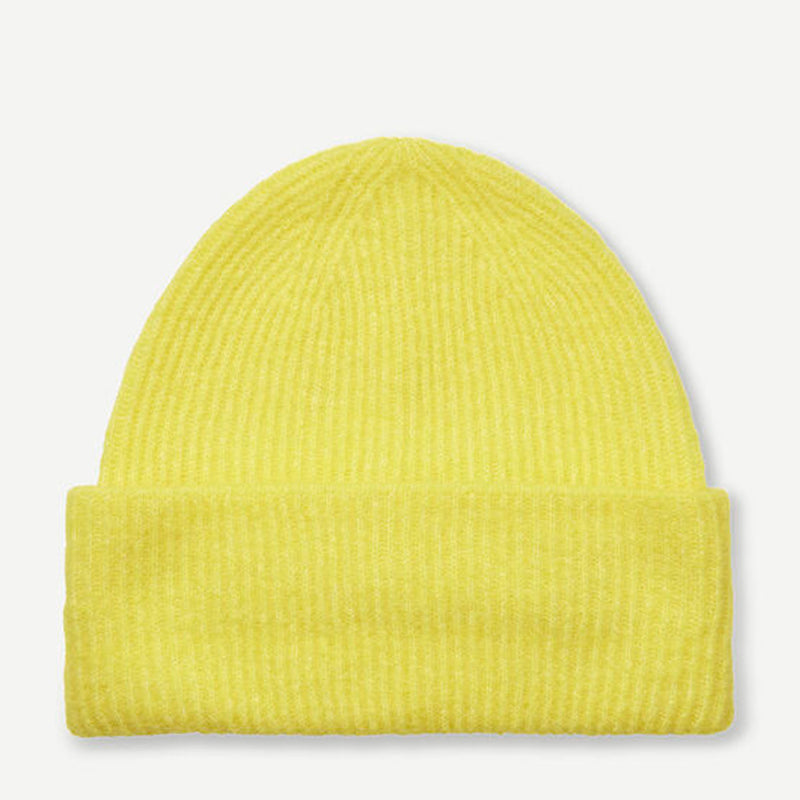 Nor hat – yellow
