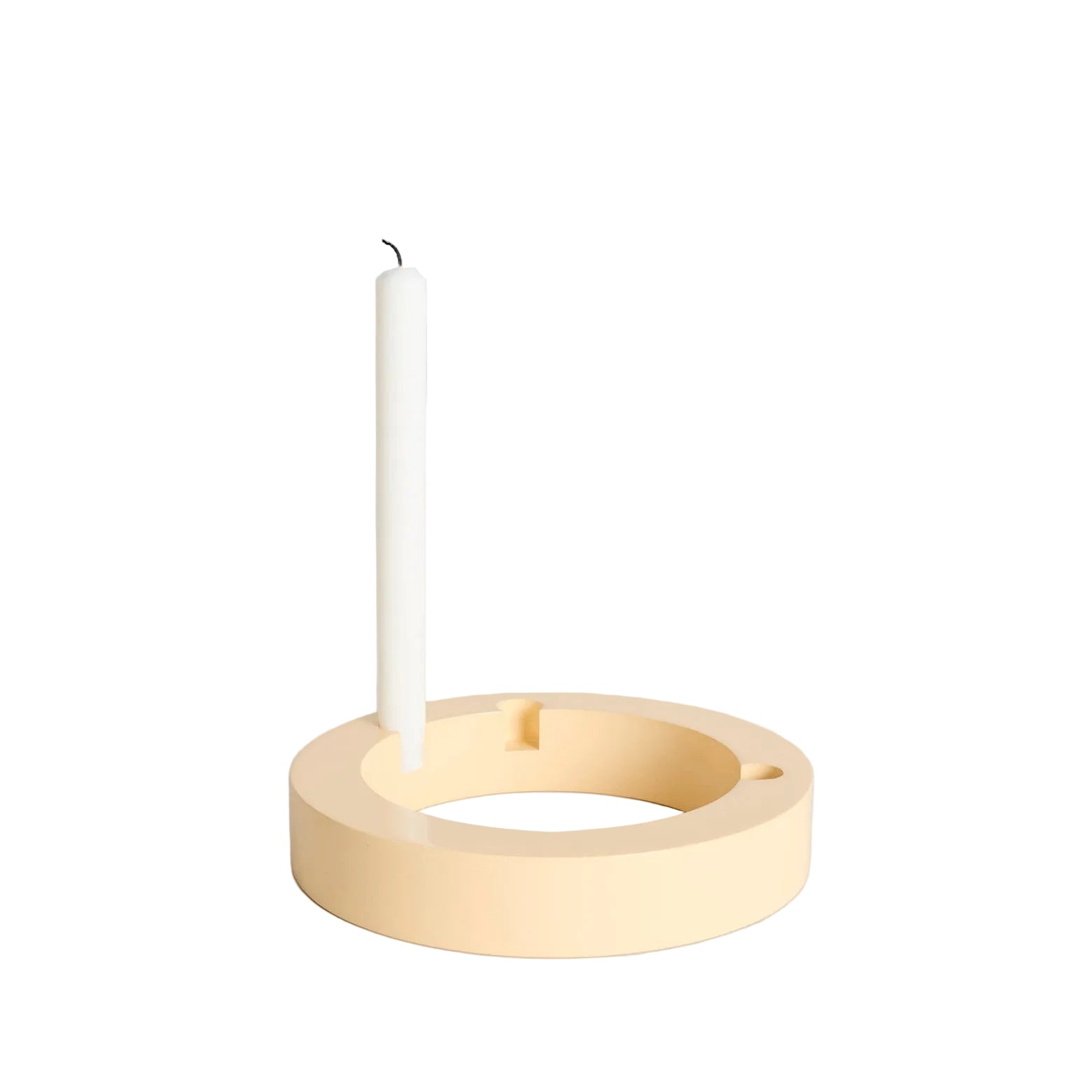 Lysestage med integrerede lyseholder. Our Society. Louisiana Museum of Modern Art.