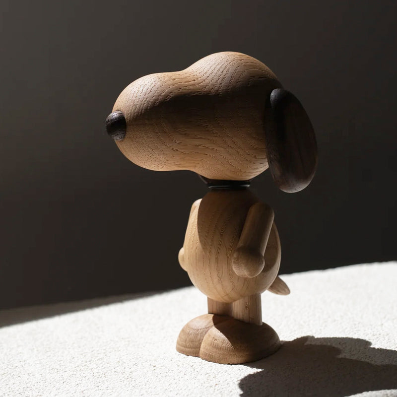 Snoopy wooden figure