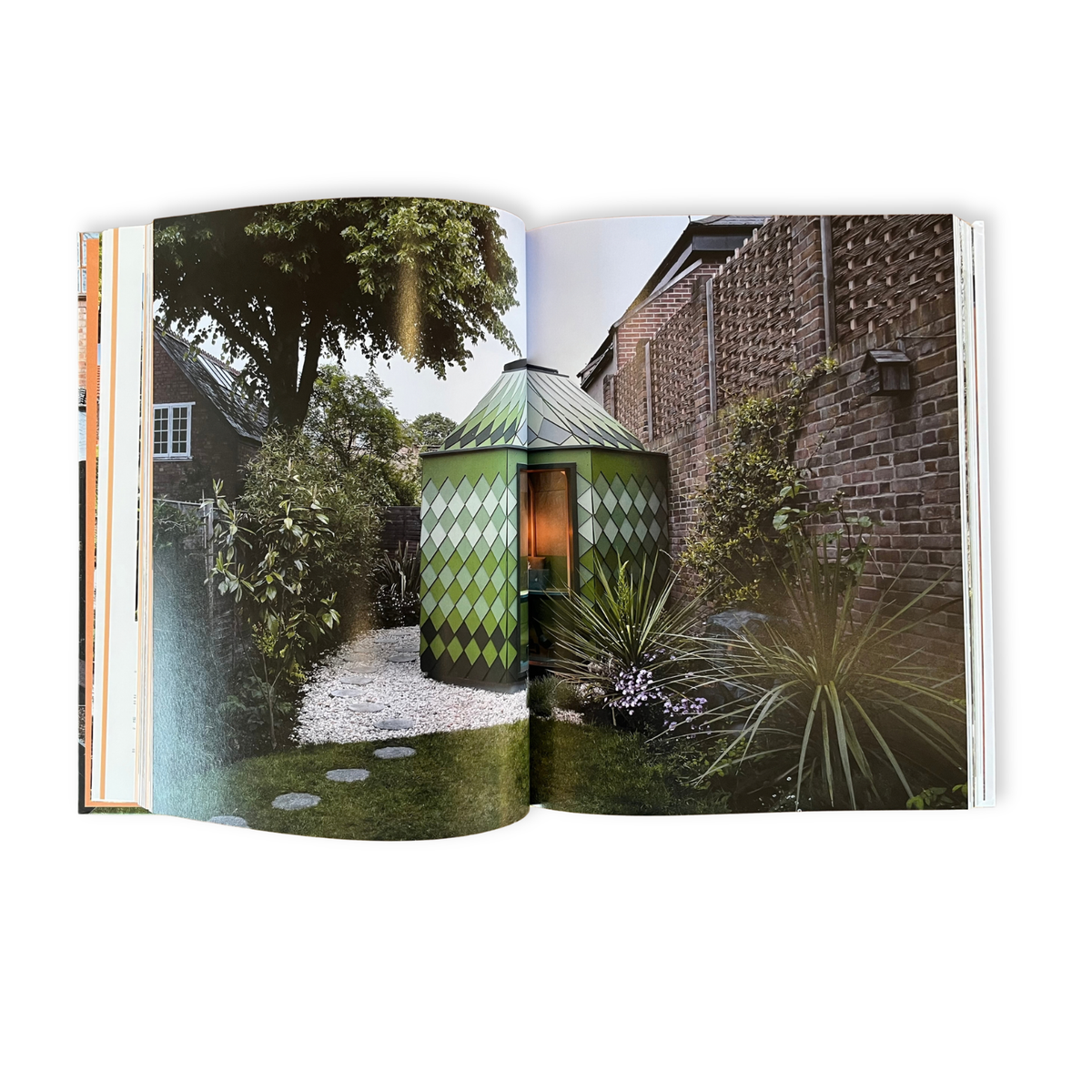 sider fra bog The Home Office Reimagined - Spaces to Think – Reflect – Work – Dream – Wonder af Oscar Riera Ojeda og James Moore McCown fra forlaget Rizzoli International Publications