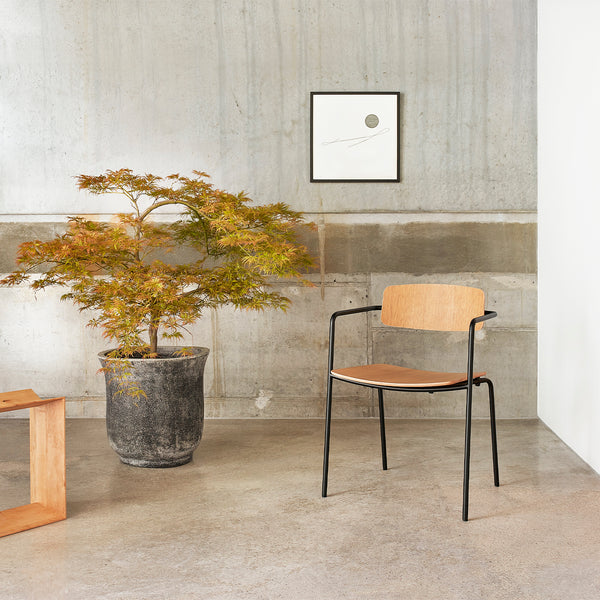 Float stol af Lars Vejen og Taijiro Ishiko