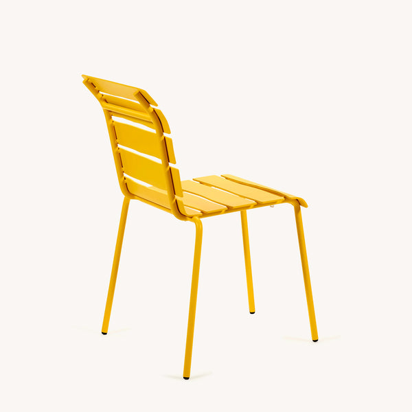 Chair yellow aligned
