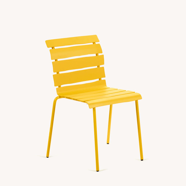 Chair yellow aligned