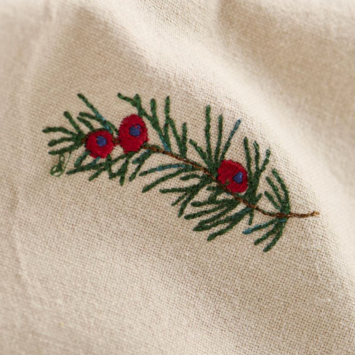 stofservicet med broderi fra Ib Laursen 