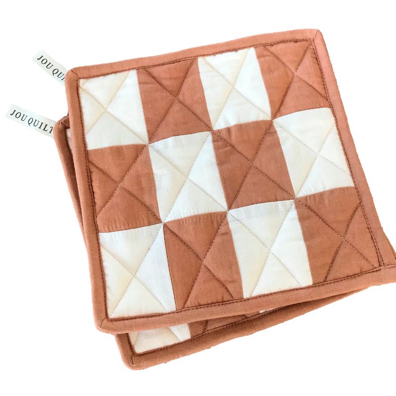 Pot holders - cognac/cream