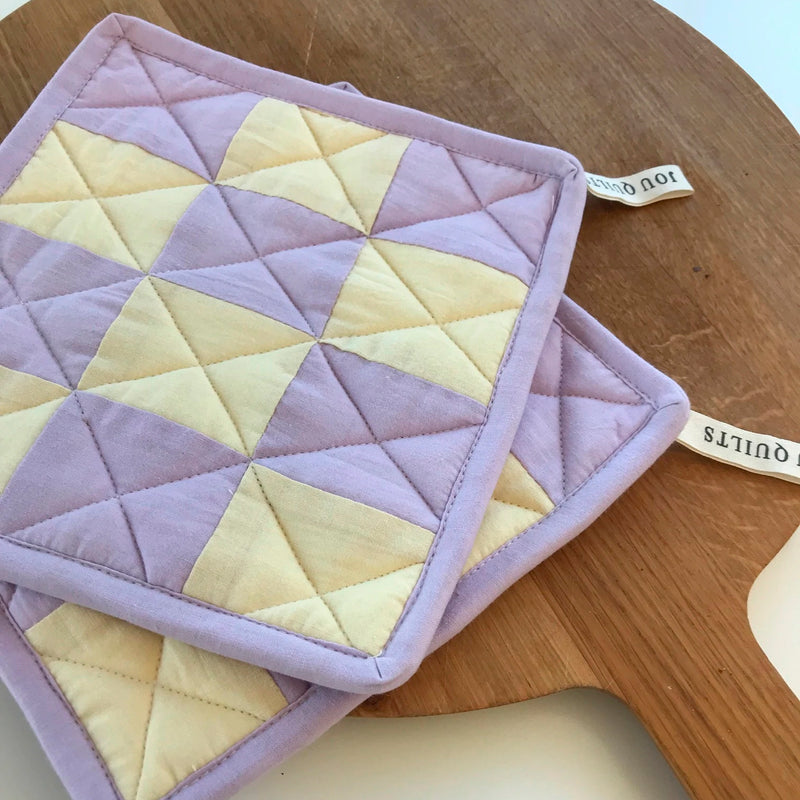 Pot holders – lavender/yellow