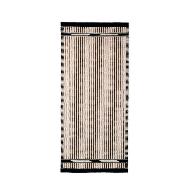 Vibeke Klint carpet VK-3 white/black
